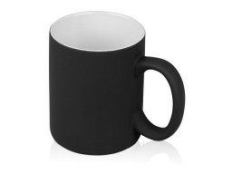 Кружка с покрытием soft-touch «Barrel of a Gum», черный Р)